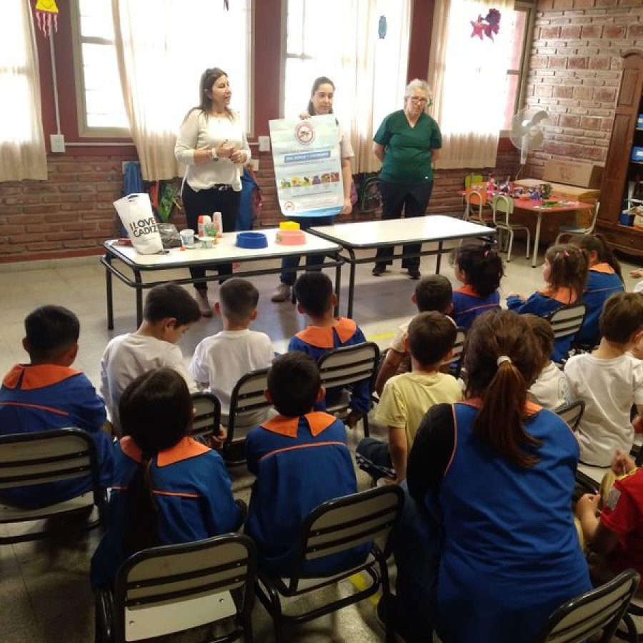 Uno de los recientes encuentros con ni&ntilde;os del nivel inicial.