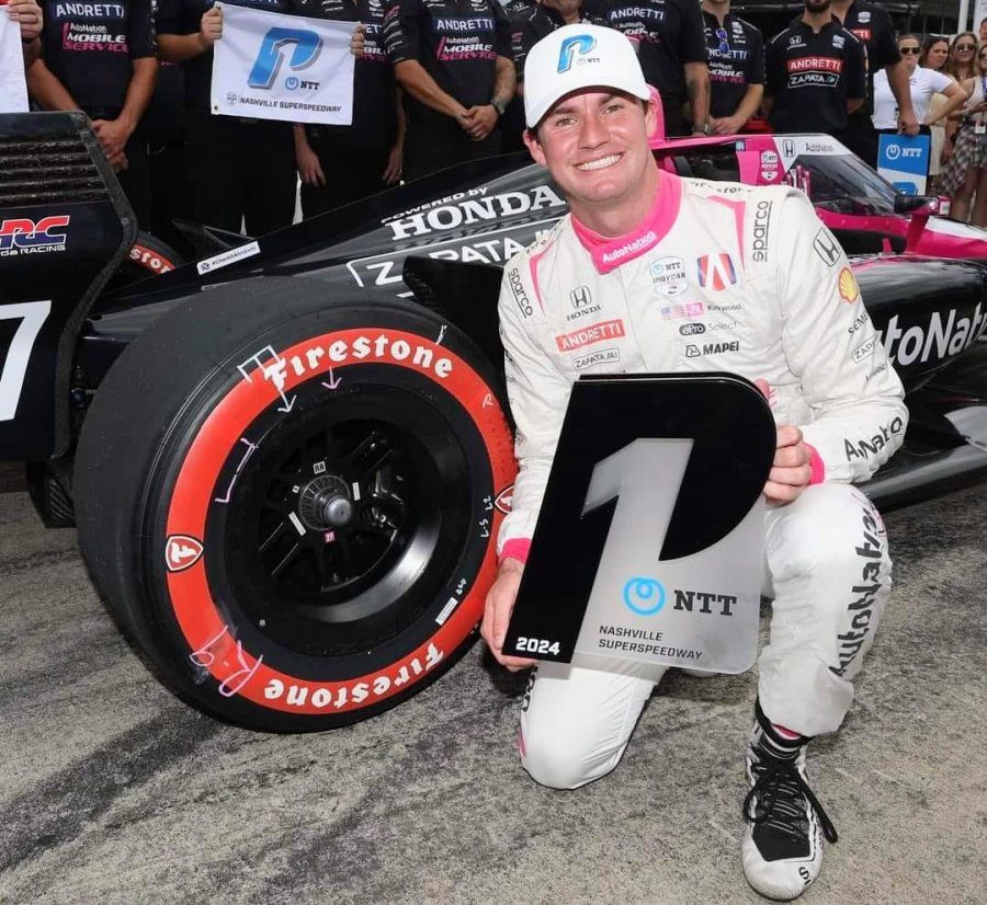 Kyle Kirkwood consigui&oacute; la pole en la IndyCar en el circuito de Naschville.