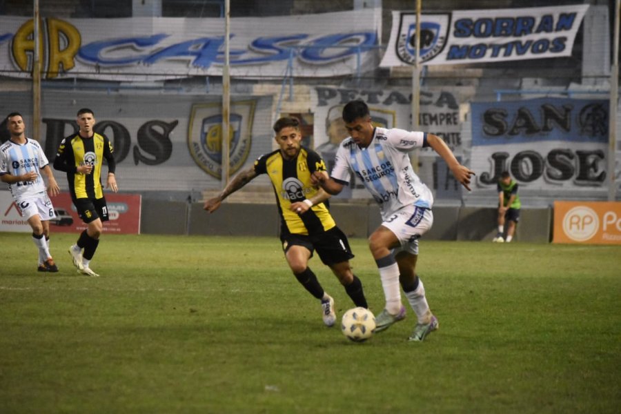 SIRVIO. DE POCO. Atl&eacute;tico no aprovech&oacute; la local&iacute;a.
