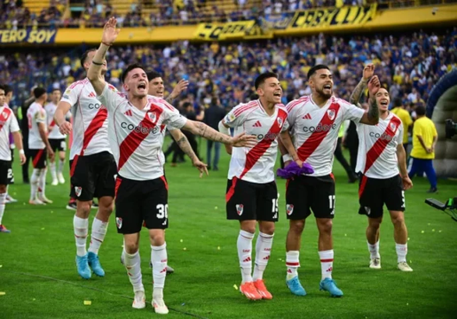 ANIMO BIEN ALTO. Despu&eacute;s de ganar el supercl&aacute;sico, busca las semifinales de la Copa.