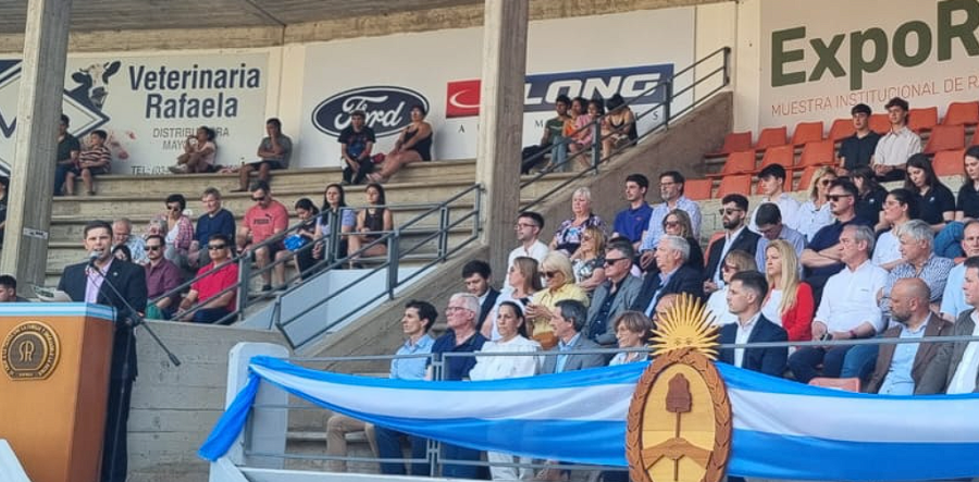 AL HUESO. El presidente de la Rural dispar&oacute; munici&oacute;n gruesa contra la clase pol&iacute;tica.