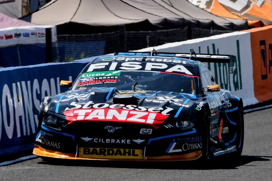 Juli&aacute;n Santero consigui&oacute; la pole al mando del Ford Mustang en Paran&aacute;.