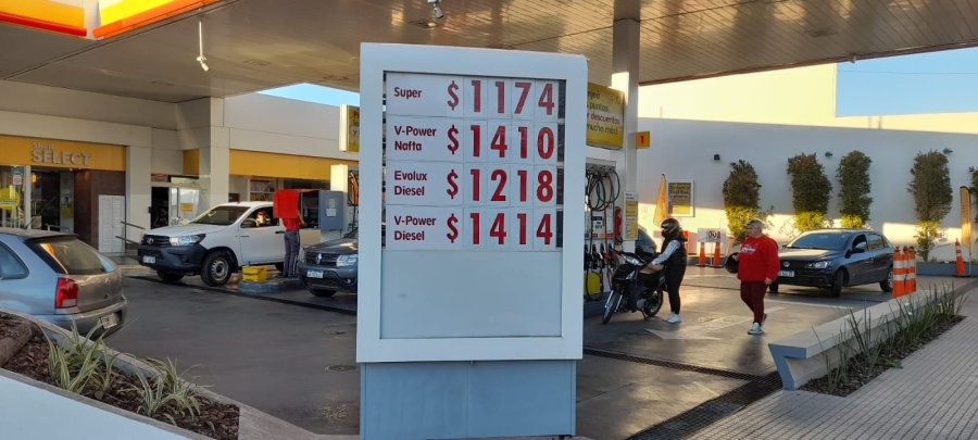 iINCREIBLE! Por primera vez en 5 a&ntilde;os bajar&aacute;n los combustibles este martes en todo el territorio nacional.
