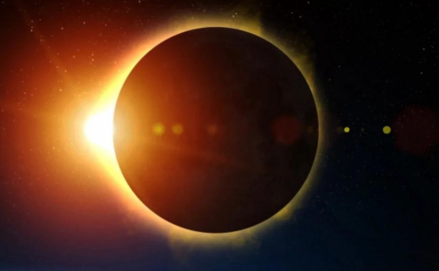 ECLIPSE SOLAR. A las 17:31 ser&aacute; el punto culmine de este fen&oacute;meno que se podr&aacute; observar en todo el pa&iacute;s.