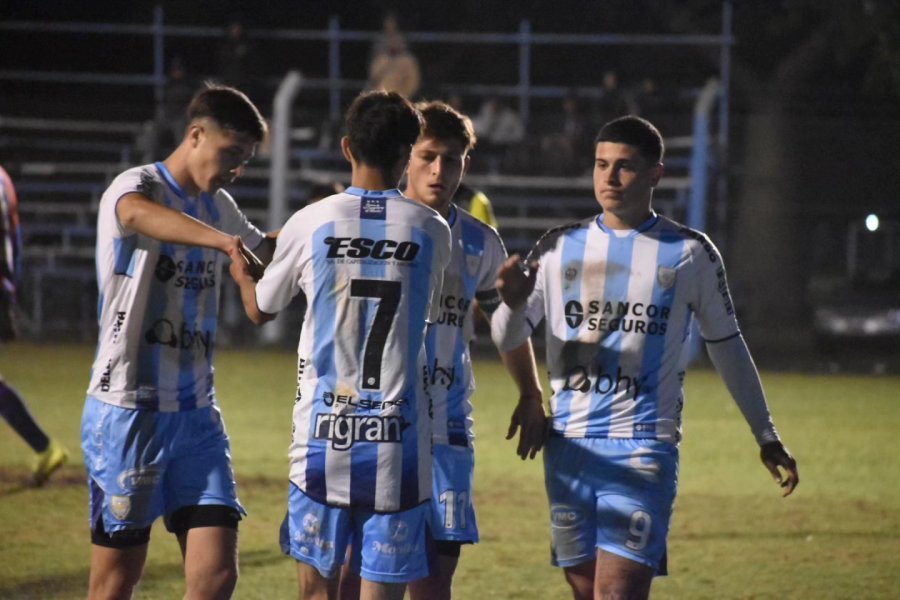 LIGA.  Atl&eacute;tico fue muy superior a Esmeralda.