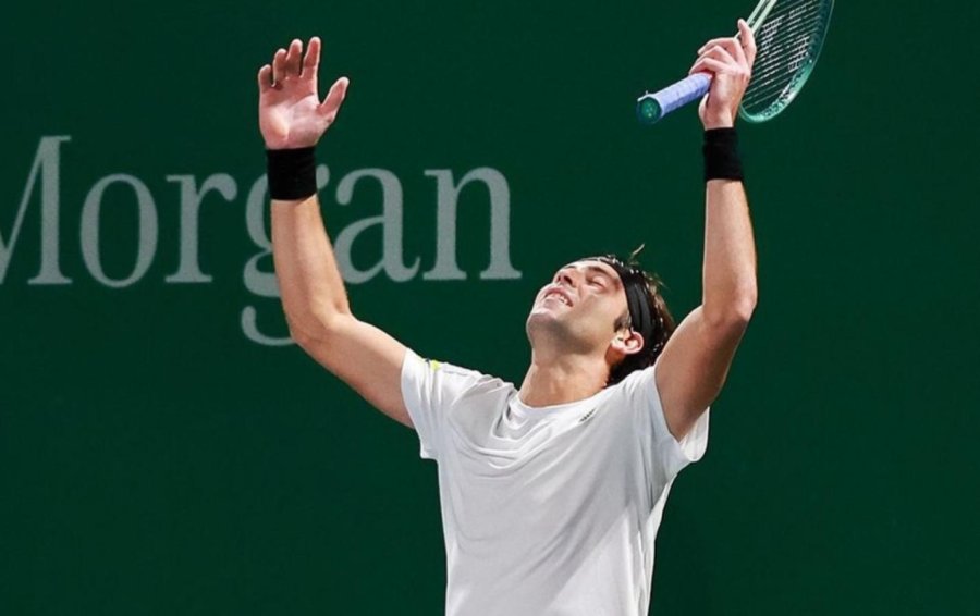 Tom&aacute;s Etcheverry, actual 37&deg; del ranking, venci&oacute; al neerland&eacute;s Botic Van de Zandschulp (67&deg;)