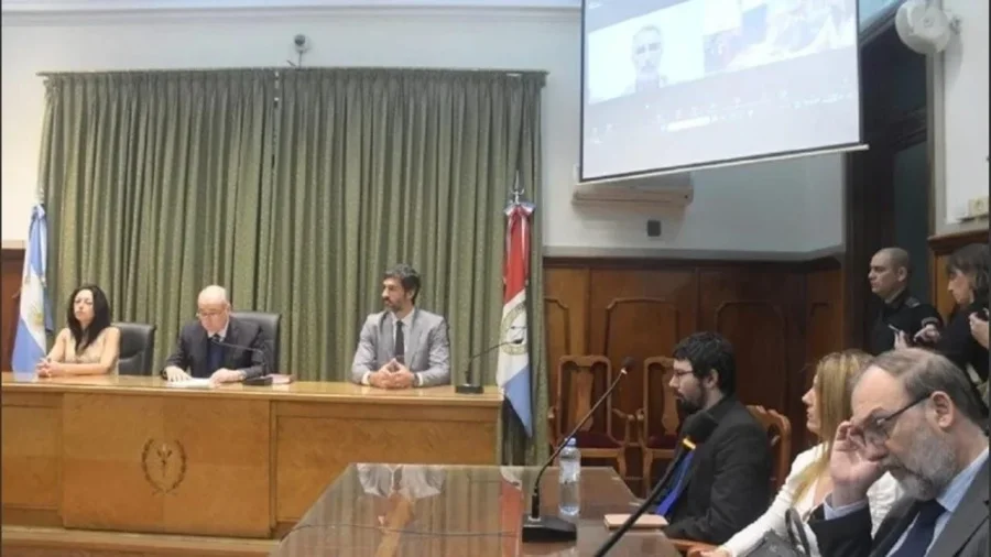 El fallo fue dado a conocer por el tribunal que presidi&oacute; el debate, conformado por los jueces Pablo Busaniche, Mart&iacute;n Torres y Cecilia Labanca.