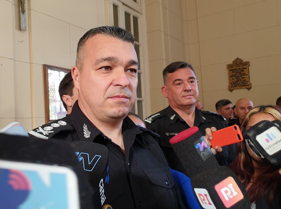 El flamante jefe de Polic&iacute;a de Rafaela y del Departamento Castellanos, Carlos Duilio Pagano, en di&aacute;logo con la prensa local.