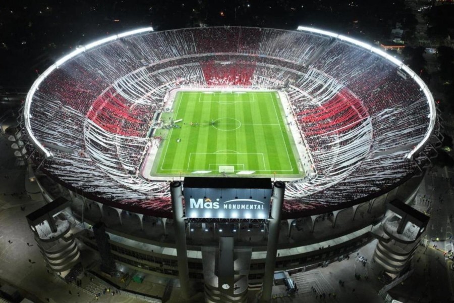 La CONMEBOL oficializ&oacute; la disputa de ese partido en el estadio de River.