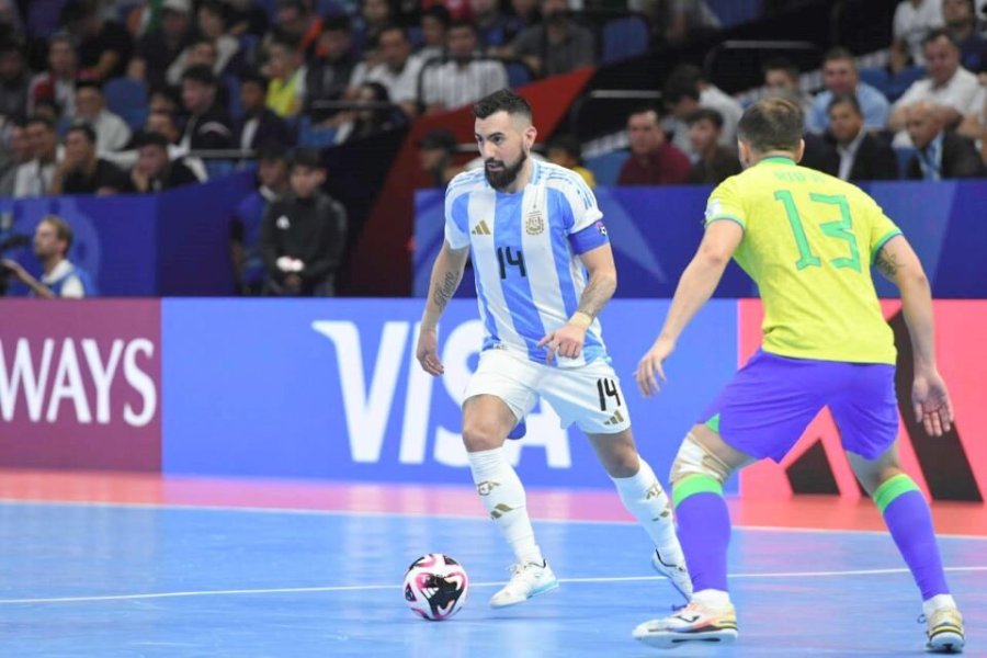 El seleccionado argentino de futsal no pudo doblegar a Brasil en la final del Mundial de Uzbekist&aacute;n.
