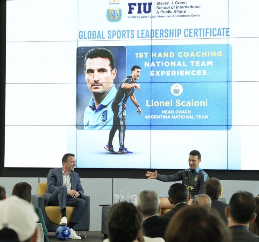 Lionel Scaloni brind&oacute; una charla sobre liderazgo deportivo en la Universidad de Miami y dej&oacute; una reflexi&oacute;n.