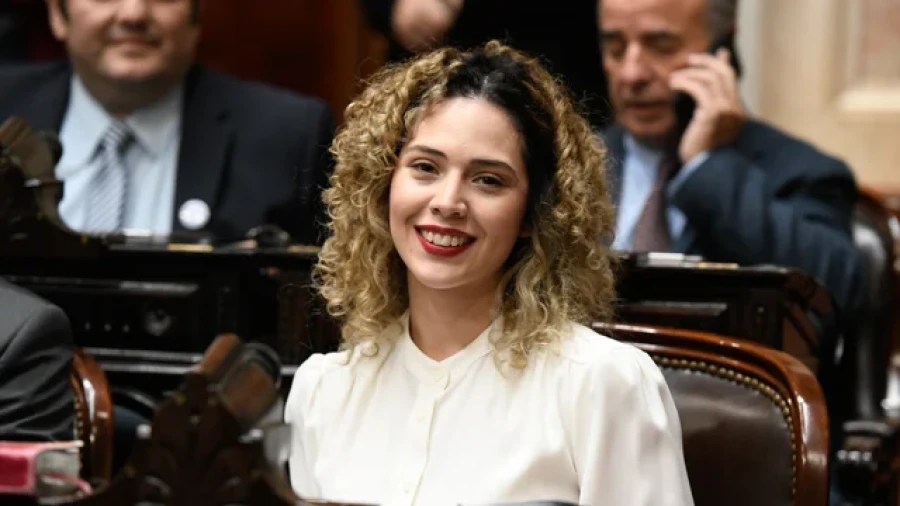 Lourdes Arrieta.