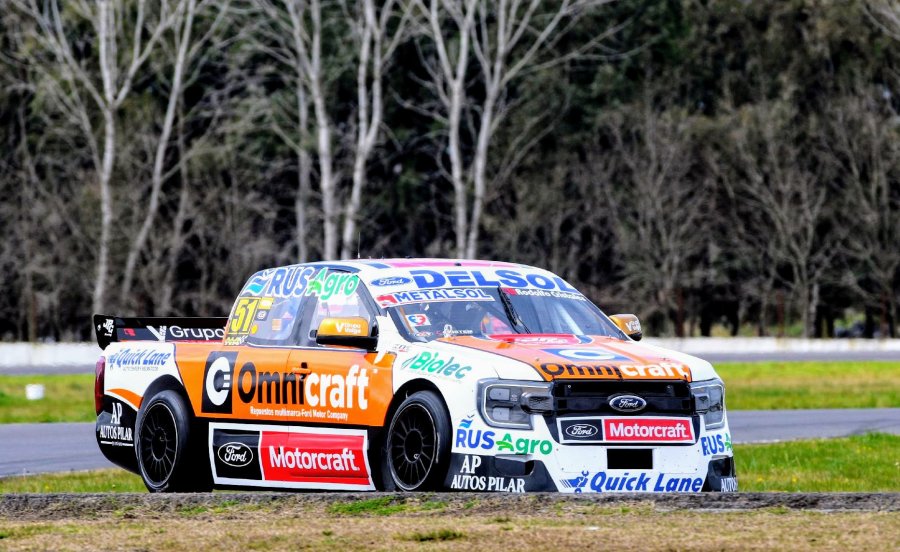 Juan Pablo Gianini es el puntero del campeonato de TC Pick Up.