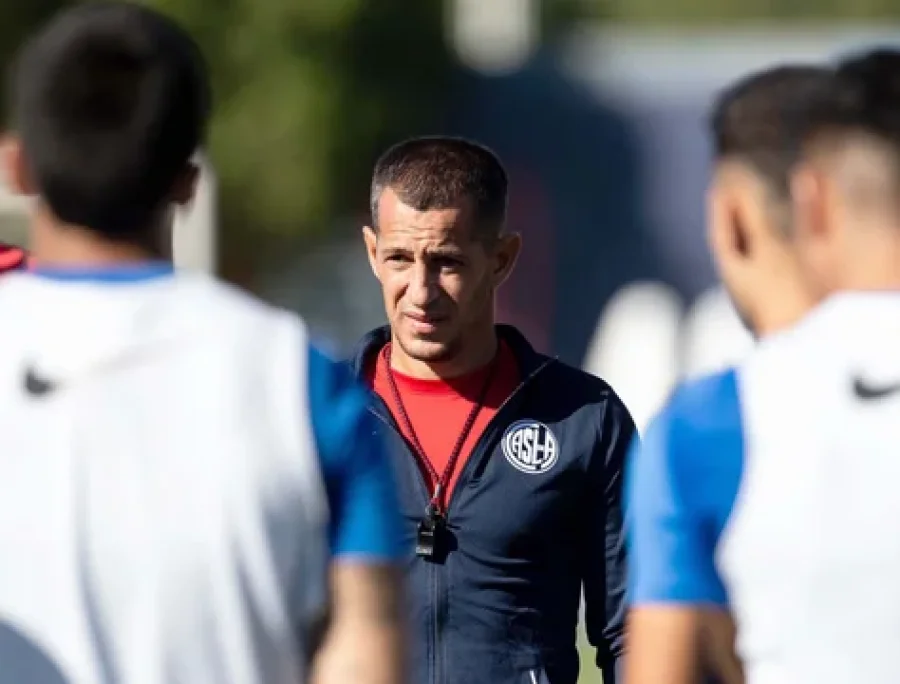 EL PIPI ROMAGNOLI DEJ&Oacute; DE SER EL DT DE SAN LORENZO