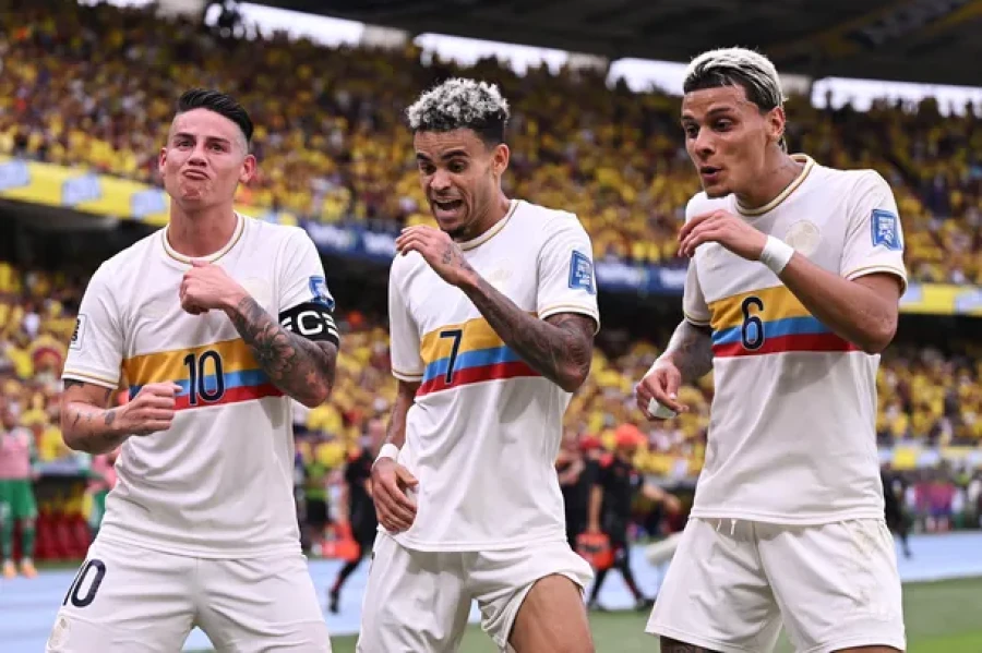 FESTEJO EN BARRANQUILLA. F&aacute;cil triunfo del equipo colombiano.
