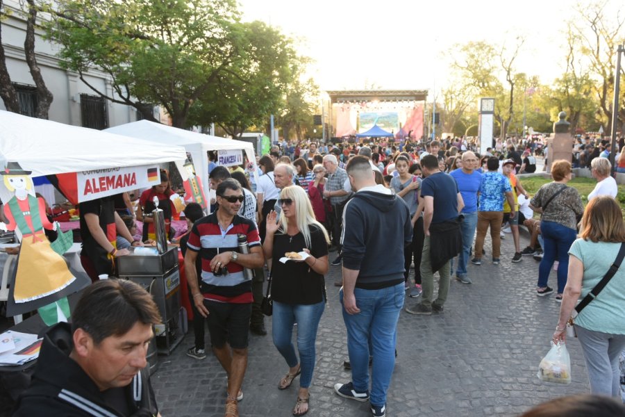 ARRANCAN LOS FESTEJOS. Se viene un encuentro de sabores, sonidos y tradiciones en la previa de un nuevo aniversario de la ciudad.