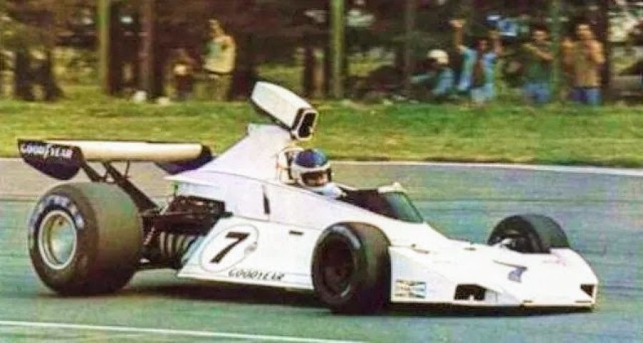 CARLOS REUTEMANN. El santafesino abandon&oacute; cuando ven&iacute;a ganando en 1974 con el Brabham.