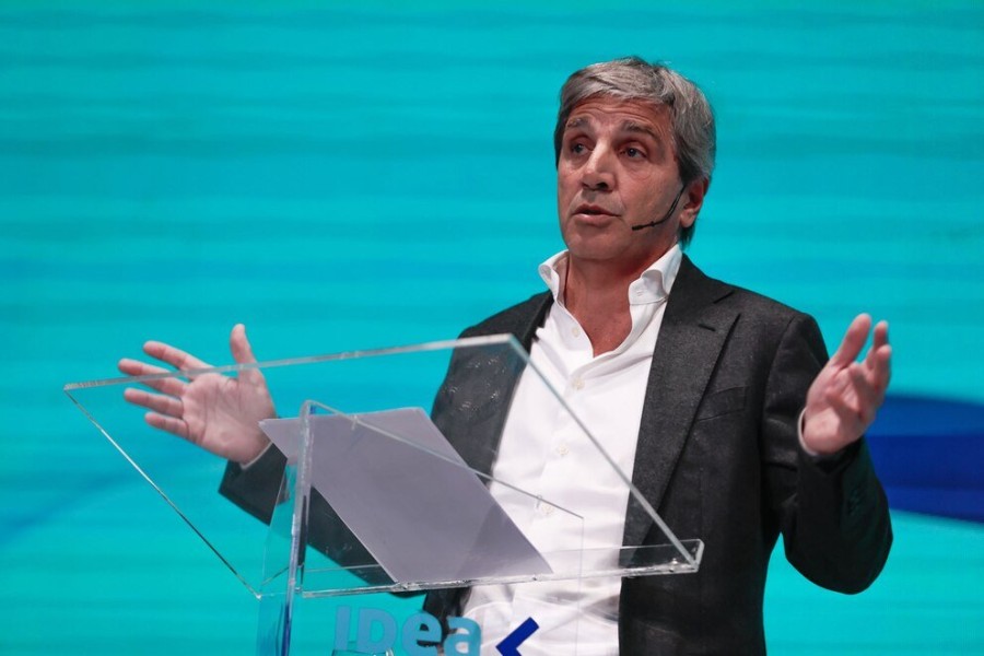LUIS CAPUTO. El ministro de Econom&iacute;a disert&oacute; en la primera jornada del Coloquio de IDEA, en Mar del Plata.
