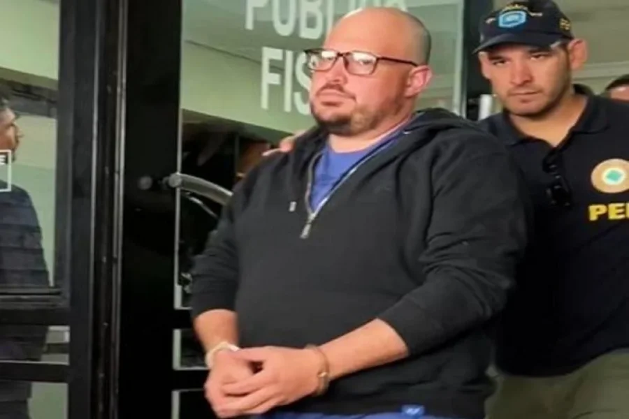 El acusado se present&oacute; junto con su abogado en el Ministerio P&uacute;blico Fiscal de Paran&aacute;.