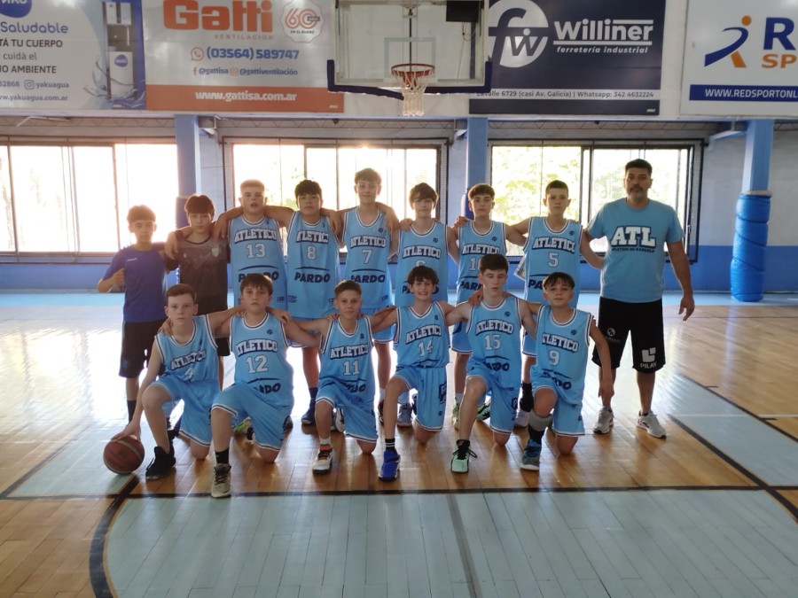 EQUIPO. Los chicos de la U13 tuvieron un muy buen torneo.