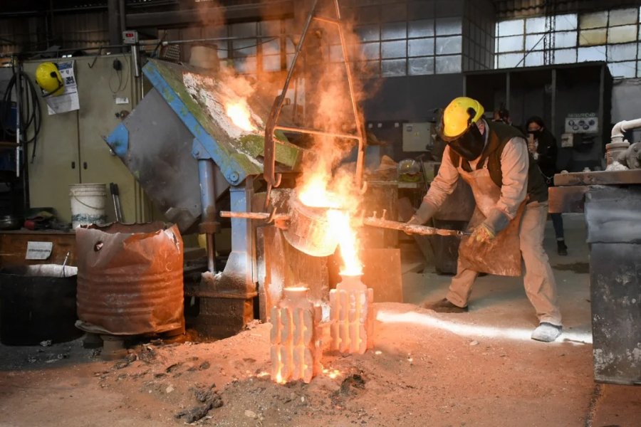 La actividad econ&oacute;mica baj&oacute; 3,8% interanual durante agosto.