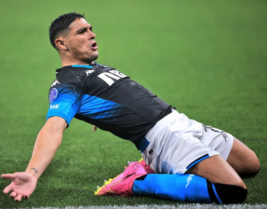 MAXI SALAS. Convirti&oacute; un golazo.