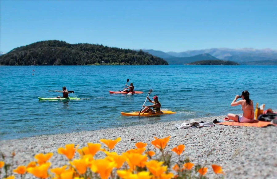 Bariloche tambi&eacute;n es uno de los destinos m&aacute;s elegidos por los turistas en verano.
