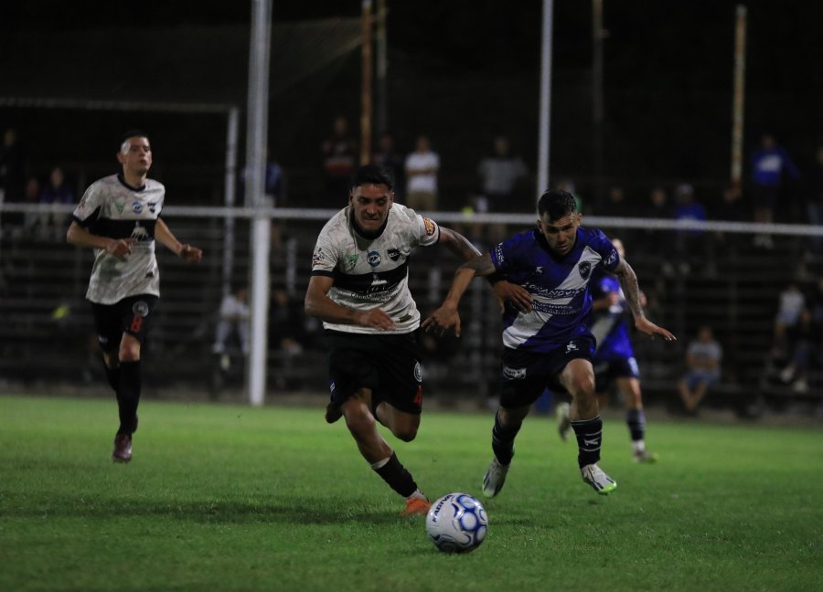 EN EL ZENKLUSEN. Ben Hur recibir&aacute; a Libertad de Villa Trinidad.