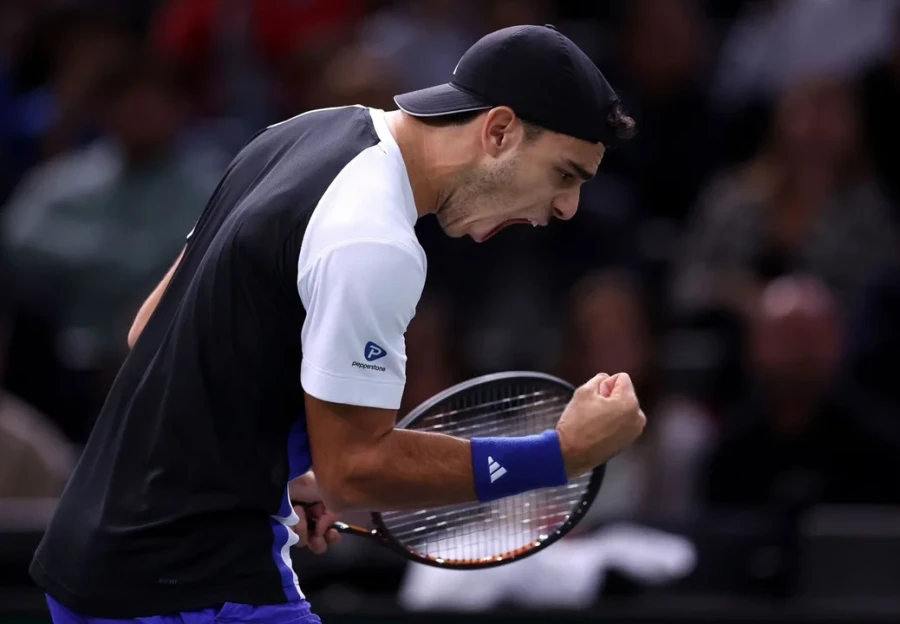 PRIMER PASO. Fran Cer&uacute;ndolo arranc&oacute; bien en Par&iacute;s.
