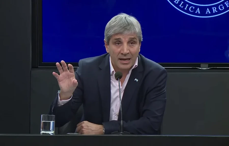 Ministro de Econom&iacute;a, Luis Caputo.