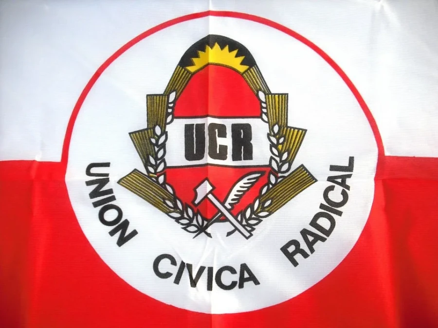 La UCR rechaza los ataques de Milei a Ra&uacute;l Alfons&iacute;n.