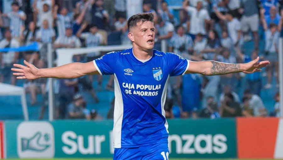 EL UNICO GOL. En Tucum&aacute;n apareci&oacute; Estigarribia.