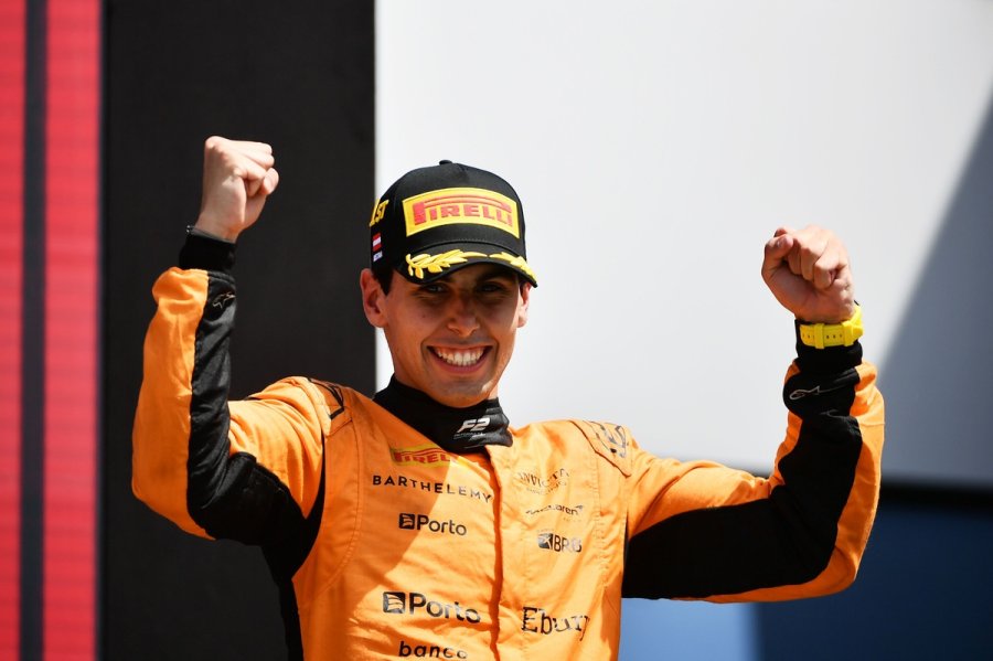 Gabriel Bortoleto ser&aacute; piloto de Sauber en 2025.