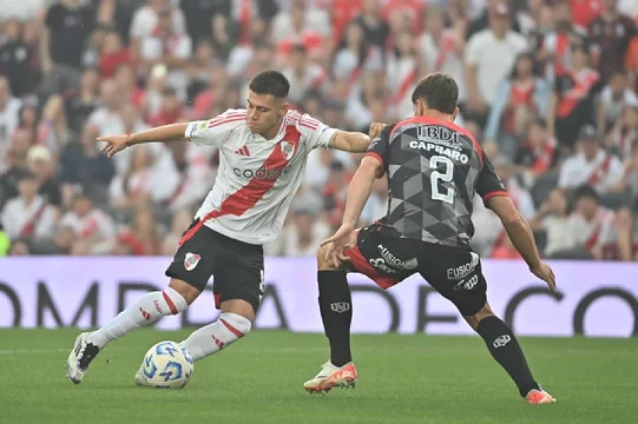 RIVER GAN&Oacute; EN EL MONUMENTAL