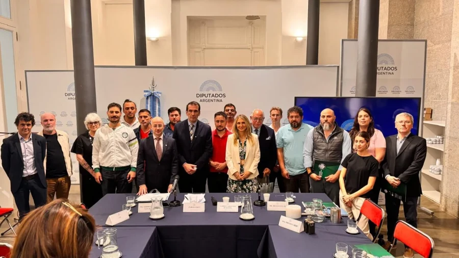 El Congreso de la Naci&oacute;n fue el escenario de un evento clave para el futuro energ&eacute;tico de Argentina.