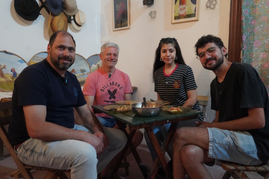 COMP&Aacute;S 150. Con periodistas rosarinos.