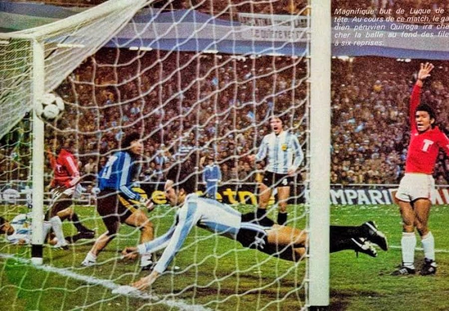 CON PER&Uacute;. El gol de "palomita" de Luque fue el cuarto del seleccionado en Rosario.