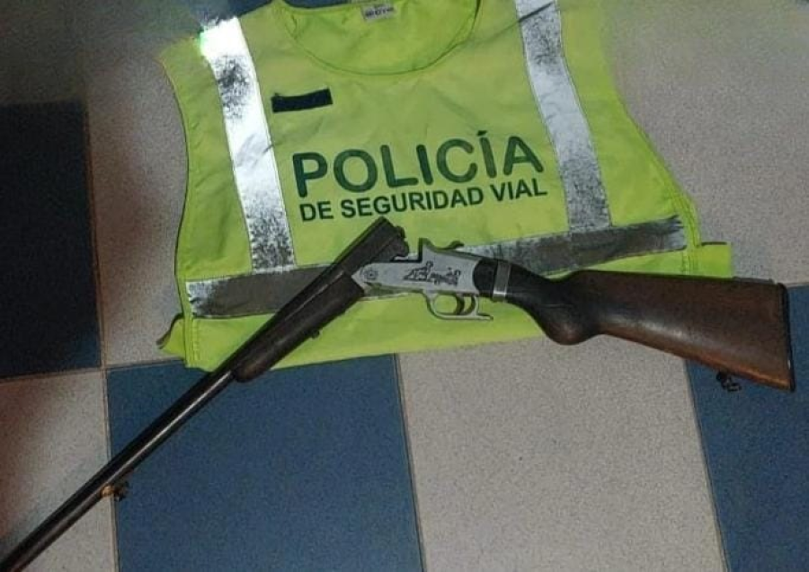 El adulto no acredit&oacute; debidamente tenencia ni portaci&oacute;n de una escopeta calibre 16.