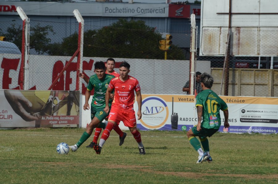LO VA GANANDO. Ferro se impuso 2 a 1 en la ida.
