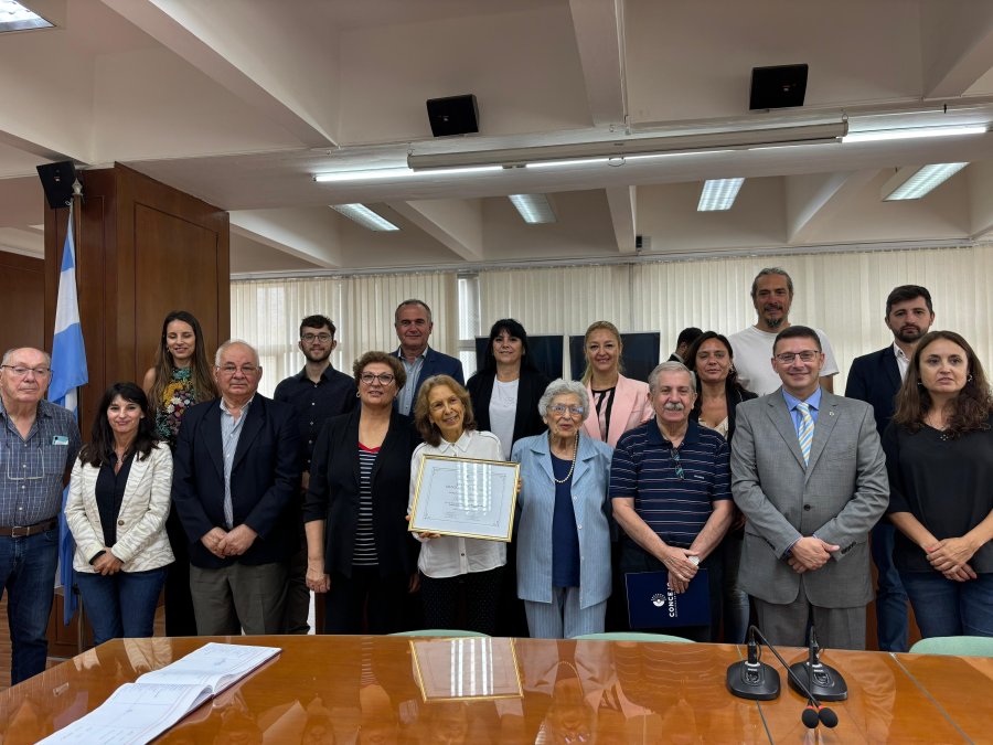 FOSSANO. Miembros de la Comisi&oacute;n de Hermanamiento participaron del homenaje a Luca Bosio.