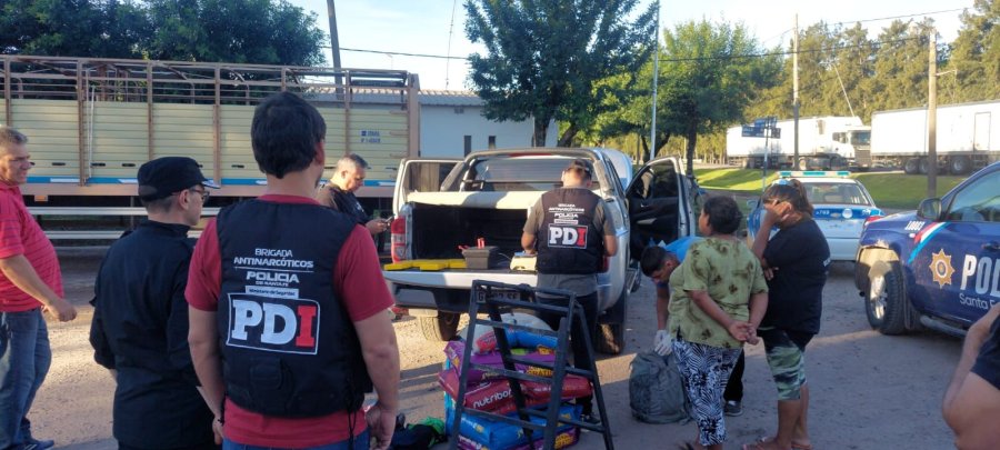 Una mujer de 42 a&ntilde;os y a un hombre de 43, oriundos de Jujuy, fueron detenidos durante el operativo en Guadalupe Norte.