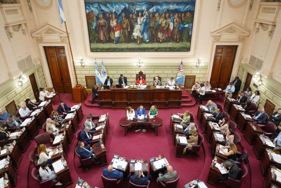 La Legislatura, epicentro de las negociaciones en busca de acuerdos en torno a la reforma constitucional.