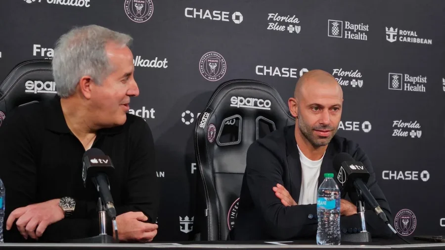 Javier Mascherano junto a Jorge Mas, presidente del Inter Miami.