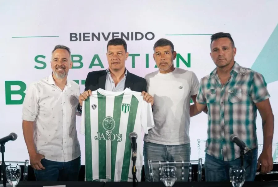 SEBASTI&Aacute;N BATTAGLIA FUE PRESENTADO COMO NUEVO DT DE SAN MIGUEL