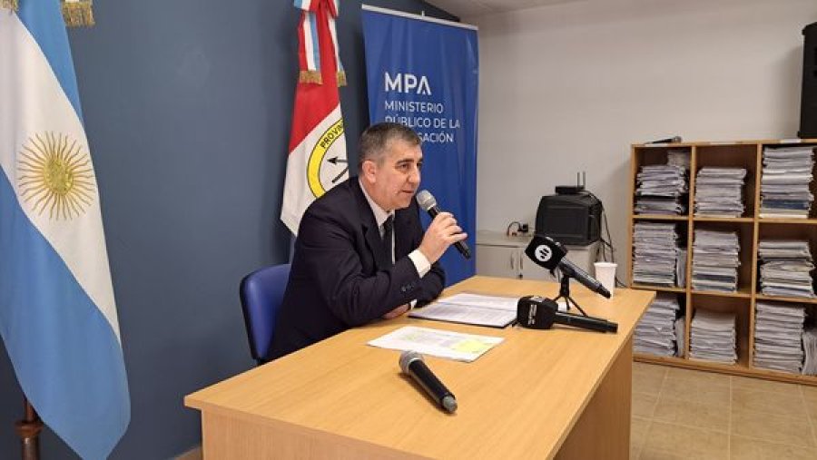 El Fiscal durante su exposici&oacute;n.