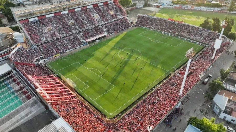 ESTADIO 15 DE ABRIL. Sede del partido definitorio.