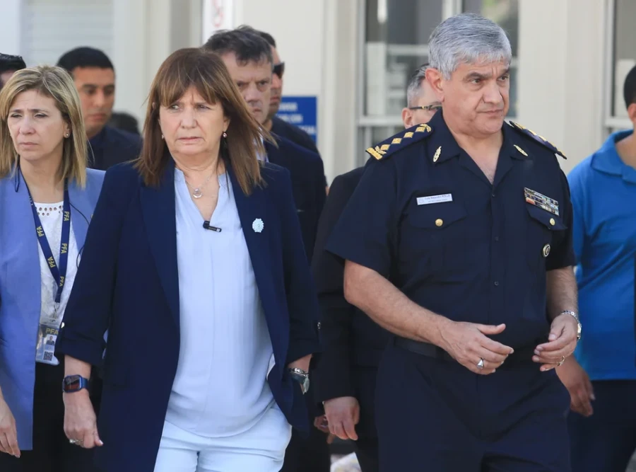 Luis Rolle junto a la ministra de Seguridad, Patricia Bullrich.