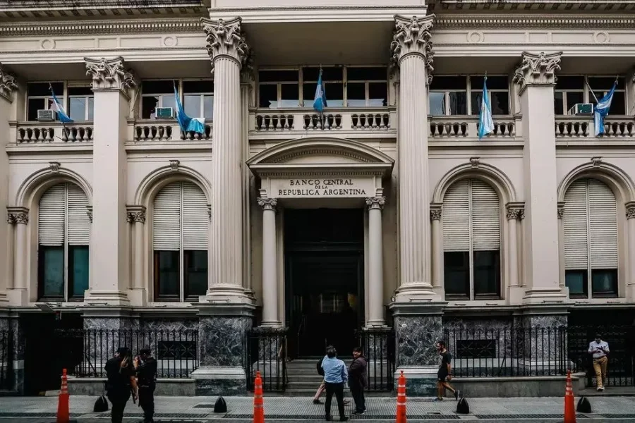 BANCO CENTRAL. Debe "administrar" la tasa de inter&eacute;s para que impulse la econom&iacute;a y no se transforme en un ancla.