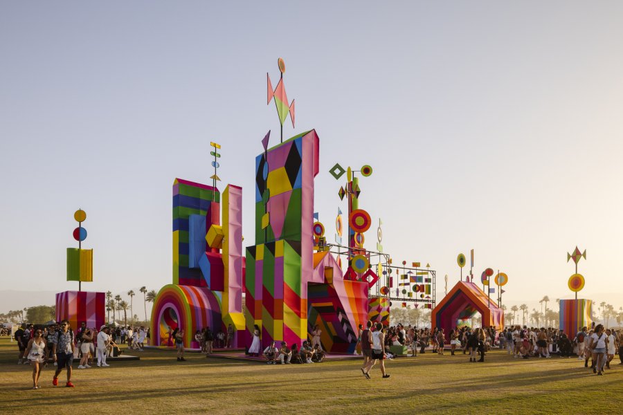 Dancing in the Sky / Morag Myerscough