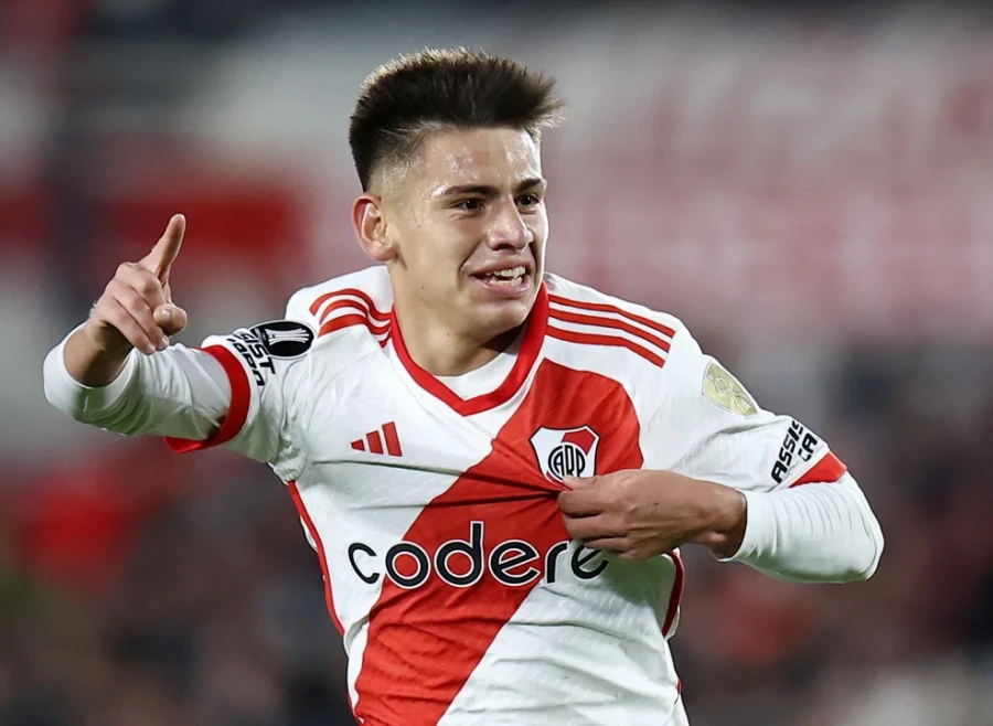 DIABLITO. Podr&iacute;a tener la oportunidad en la Premier League.